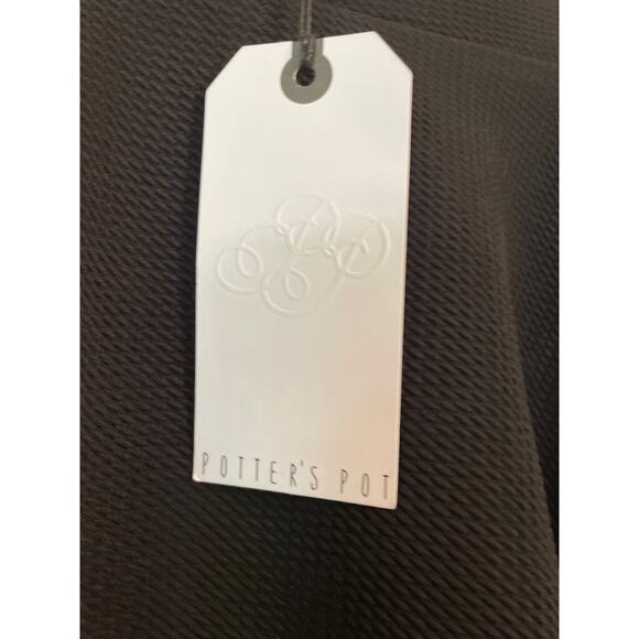 NWT, Potter's Pot (Sold @ Dry Goods) Sz. Medium, Black Textured Short Full Skirt - Picture 3 of 7